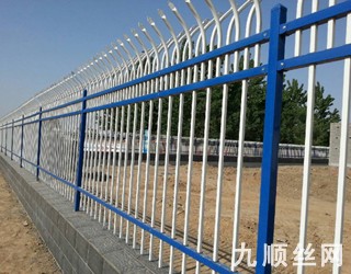 鋅鋼護(hù)欄4.jpg 鋅鋼護(hù)欄4.jpg